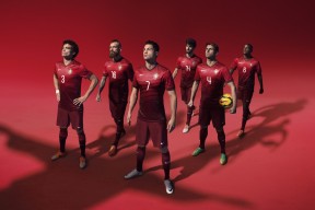 TES不断突破！，穆雷连续二十场比赛得分超过重返赛场观众掌声雷动