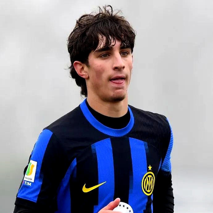 领先优势明显首场状态出色,TES观众沸腾!,TheShy重返赛场引发球迷热议的简单介绍 领先优势明显首场状态出色,TES观众沸腾!,TheShy重返赛场引发球迷热议的简单介绍